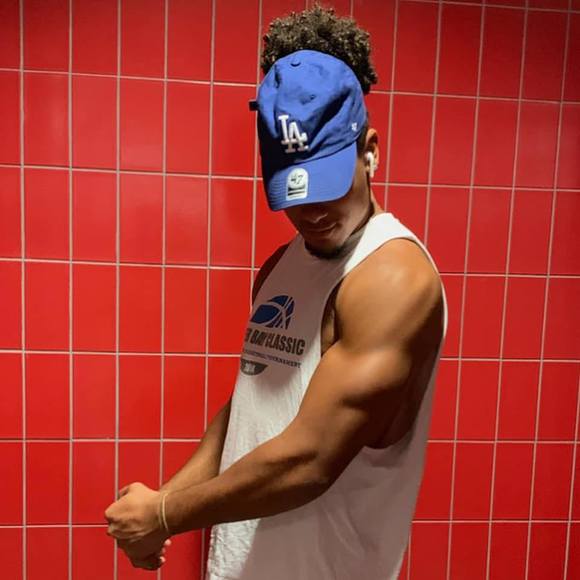 Meet your Posher, Justice - Picture 1 of 1